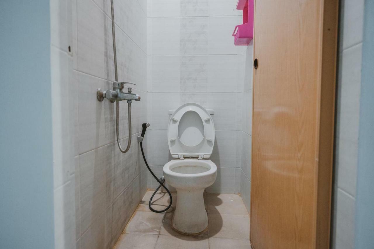 Reddoorz @ Jalan Pemuda Medan Hotel Ngoại thất bức ảnh